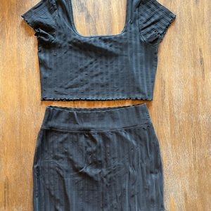 Aerie Offline scoop neck cropped tee and skirt. Top size XL, Skirt size L.